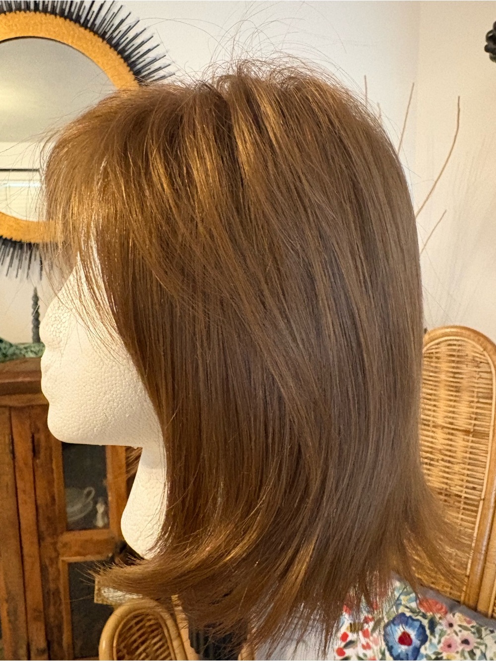 PAULA YOUNG New CHASE Auburn Brown Synthetic straight Bob! Tags! Basic Cap.